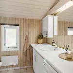 بيت للعطل 3 Bedroom Stunning In *
